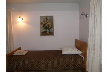 Latvija Privát Bērzaine, Eksterjers